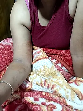 DipaliAliya's cam snapshot