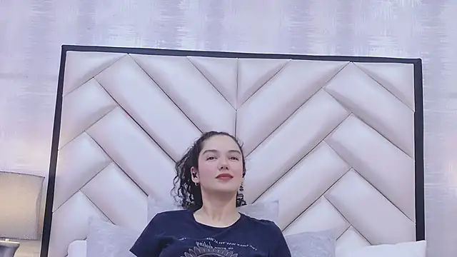 RoxanaAngel's cam snapshot