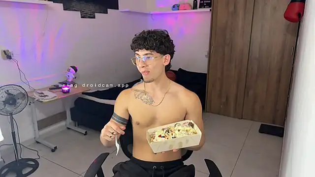 Kisan_Smith live sex cam