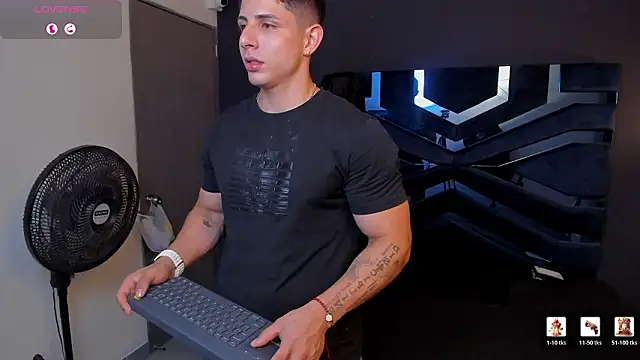 Johan_Williams_07 live sex cam