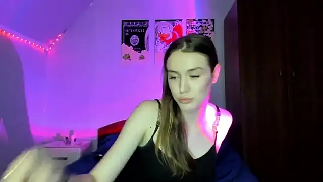 tinyglow's cam snapshot