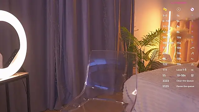 MiuMiuSasha live sex cam