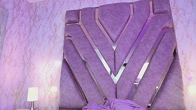 redd_pandaa's cam snapshot