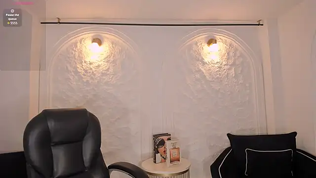 LizzCooper's cam snapshot