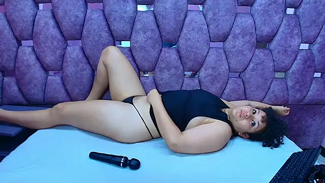 AlaSmith's cam snapshot