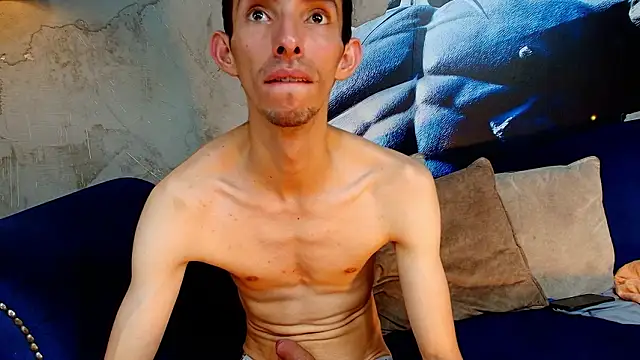 ZyroNight live sex cam