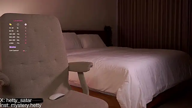 Hetty_satar's cam snapshot