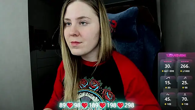 Olivia_Munk's cam snapshot