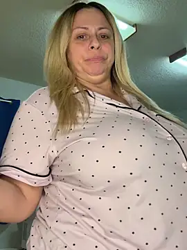 Hotslut187's cam snapshot