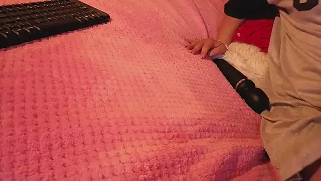 ChloeTurner_'s cam snapshot