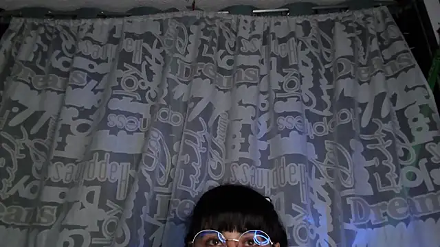 Hellen_dumont's cam snapshot