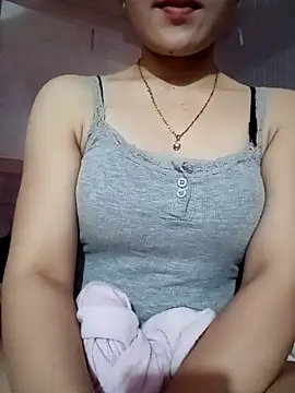 LucyyLy's cam snapshot