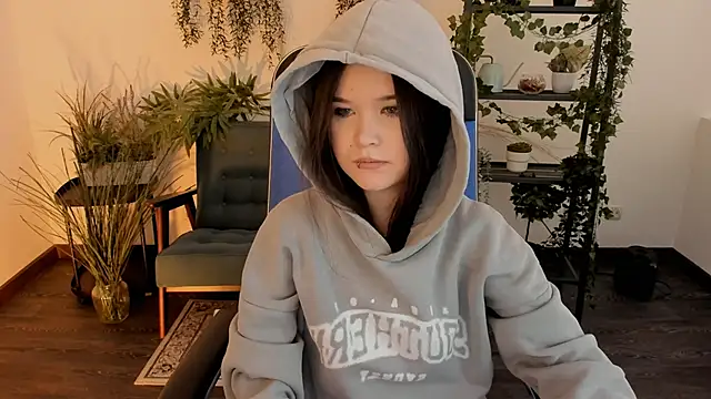 Elainebeness's cam snapshot