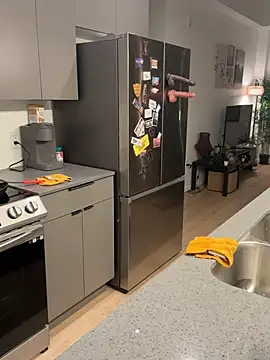 Your_Paris live sex cam