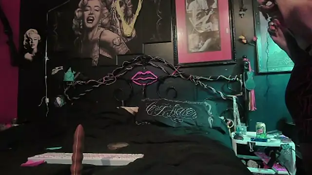 Splash_Queen420's cam snapshot