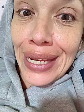 MAGDALAKOVANOVA's cam snapshot