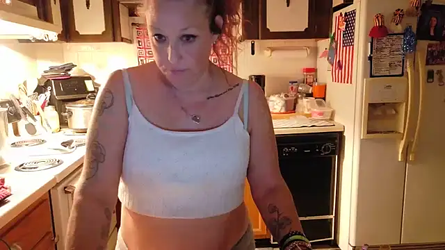 HotRedYeag's cam snapshot