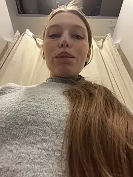 LeiaMood's cam snapshot