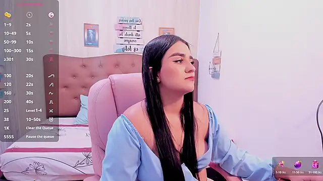 ariana_evans1's cam snapshot