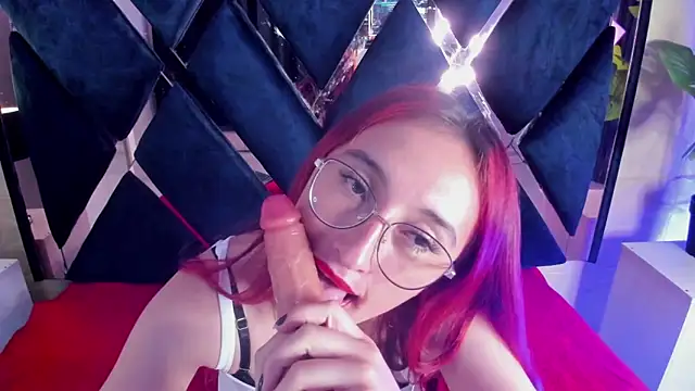 gemma_roberts_'s cam snapshot