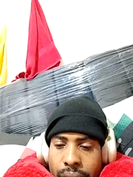 Bigote_Big0357's cam snapshot