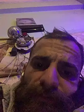 Albanian_Goat_WhiteHammer's cam snapshot