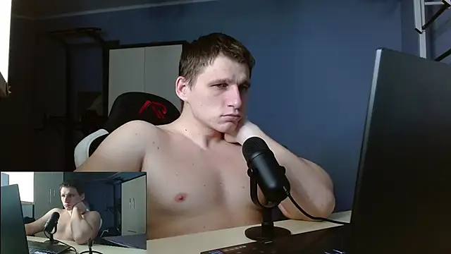 Poliglotjoe1's cam snapshot