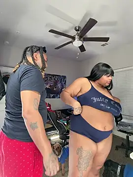 4EVAGLACIERS live sex cam