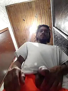 OfficialMineirinho live sex cam