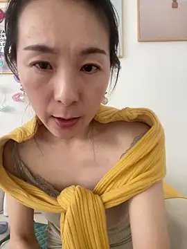 you-005 live sex cam