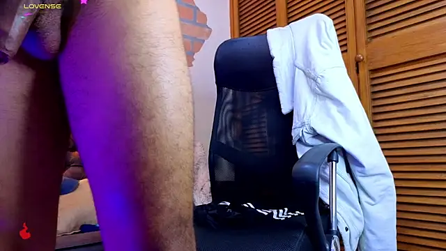 mister_eithan's cam snapshot