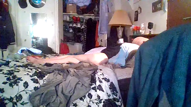 ThickStickly1's cam snapshot