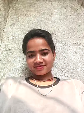 Jooli_sakya's cam snapshot