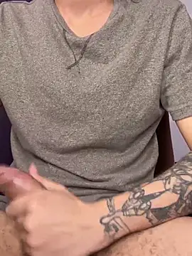 bigryann23 live sex cam