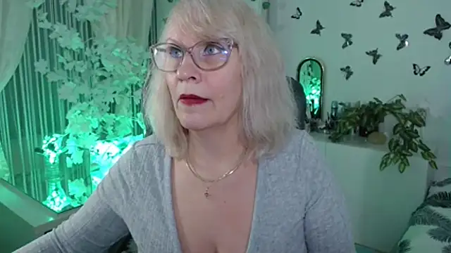 Ghertrude52's cam snapshot