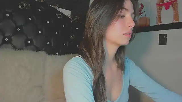 diana_queen_'s cam snapshot