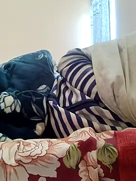 Playboy_xxx_69's cam snapshot