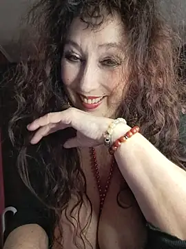 GypsyEsmeralda live sex cam