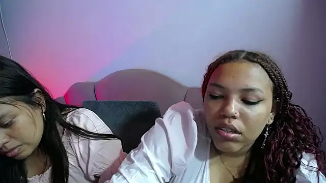 horny_babyss's cam snapshot