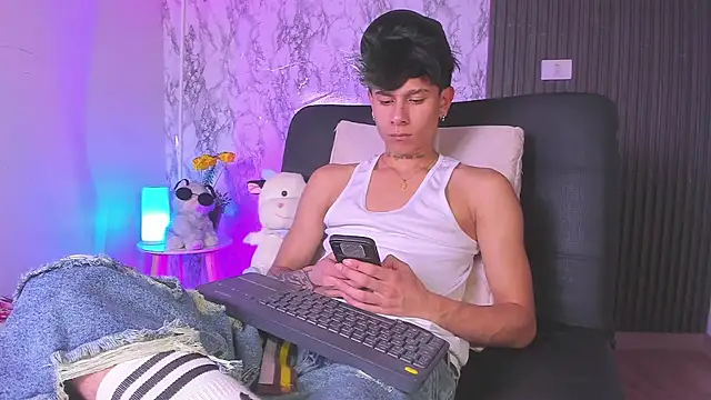 Jake_beach_'s cam snapshot