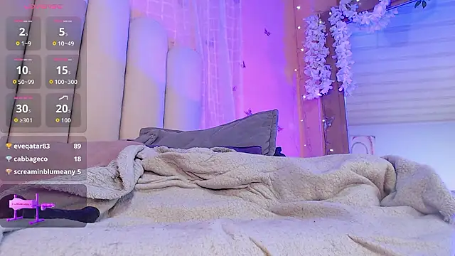 RoseConor_'s cam snapshot