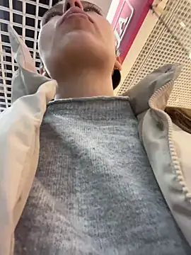 LeiaMood's cam snapshot