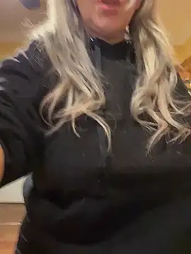 LittleMissEeve live sex cam