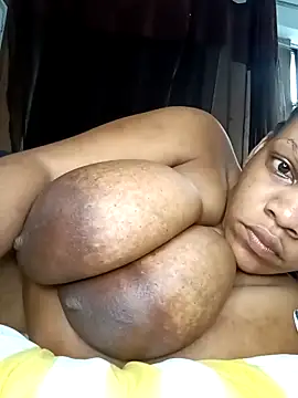 HappygalTheQueen live sex cam