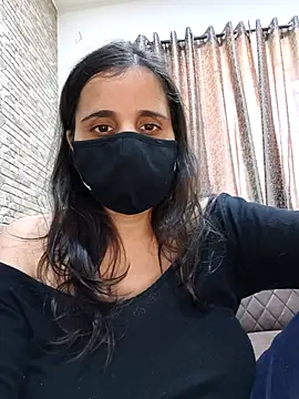 tinaarora's cam snapshot