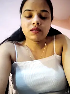 Ruchi_1's cam snapshot