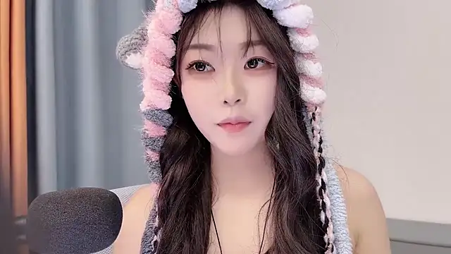 smalldaisy's cam snapshot