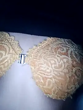 Vanee-23's cam snapshot