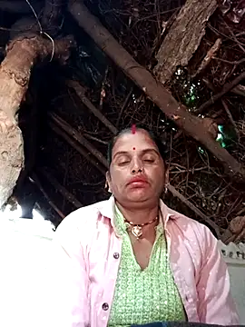 Manvi_hote's cam snapshot