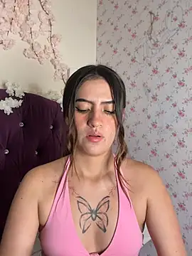 LunaaBlossom's cam snapshot